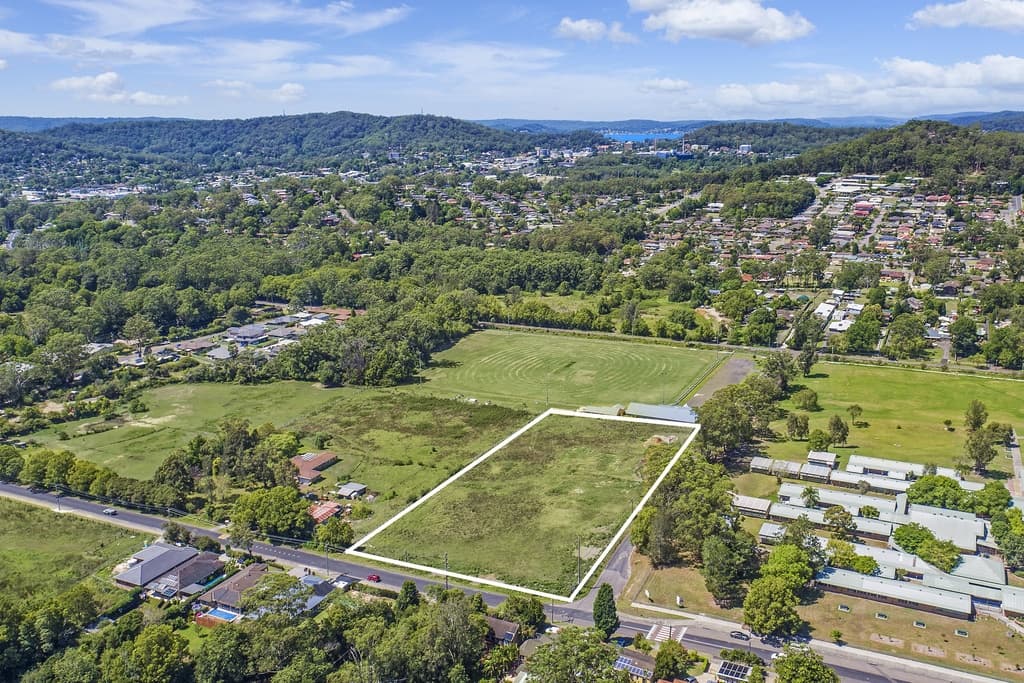 Lot 7, The Grounds Estate, The Grounds Estate - Thumbnail 2