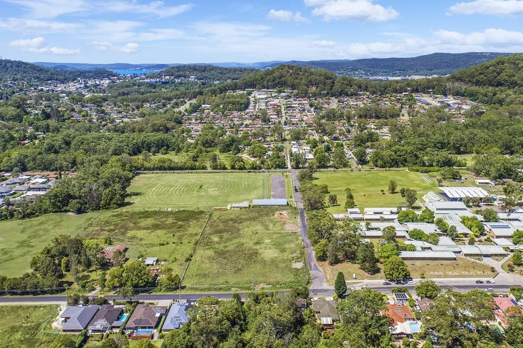 Lot 7, The Grounds Estate, The Grounds Estate - Image 1