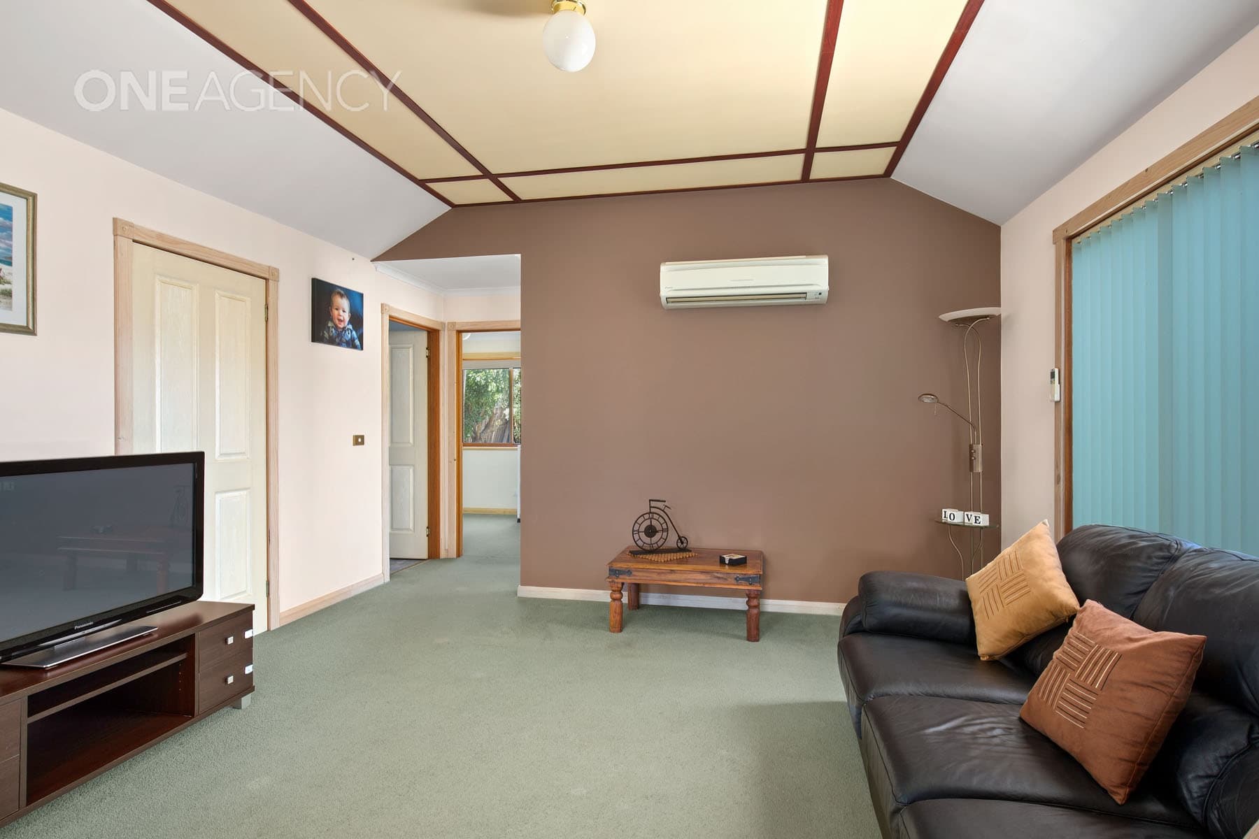 23 Kipling Crescent, Hadspen, Hadspen - Thumbnail 3