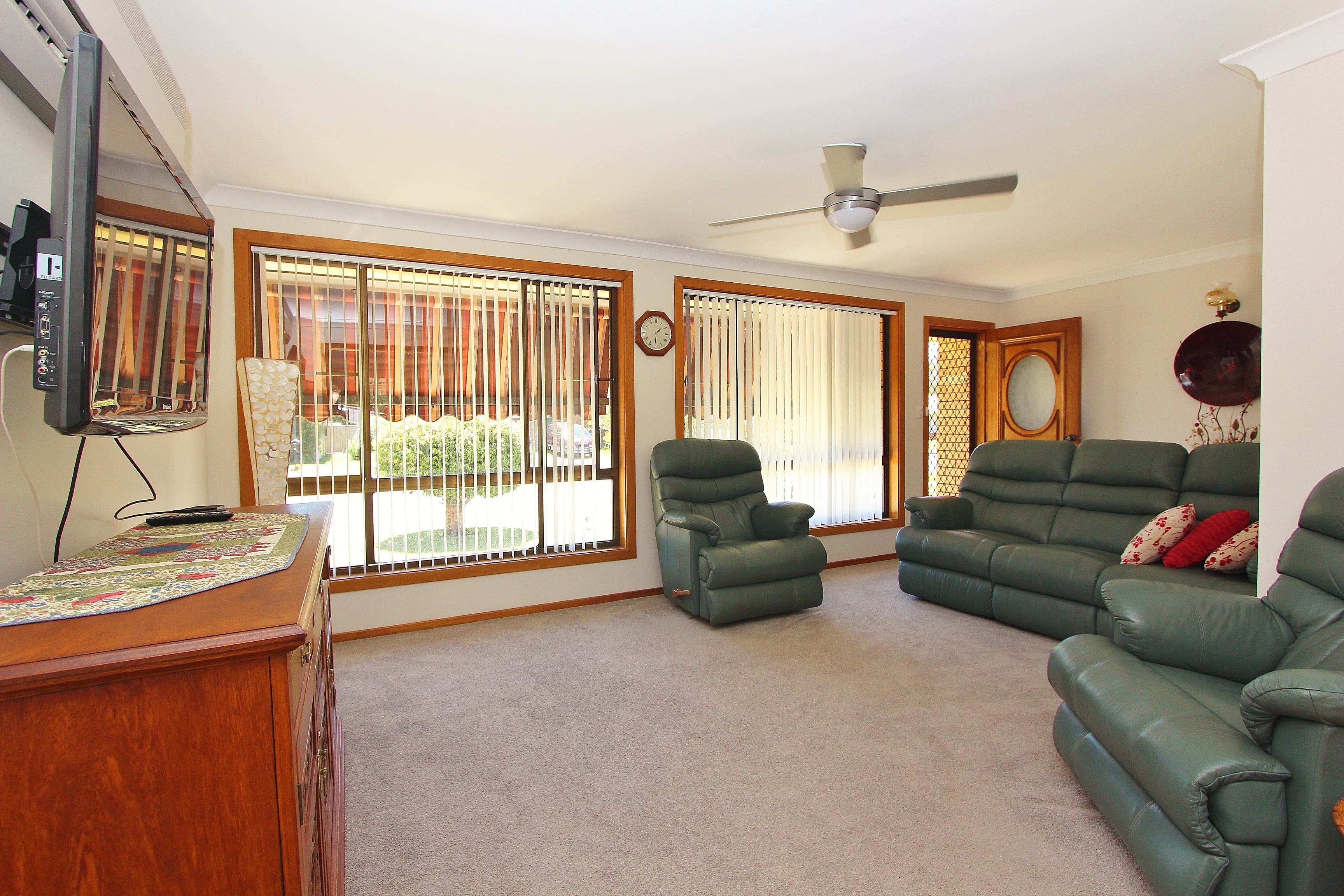 95 Sirius Drive, Lakewood, Lakewood - Thumbnail 2