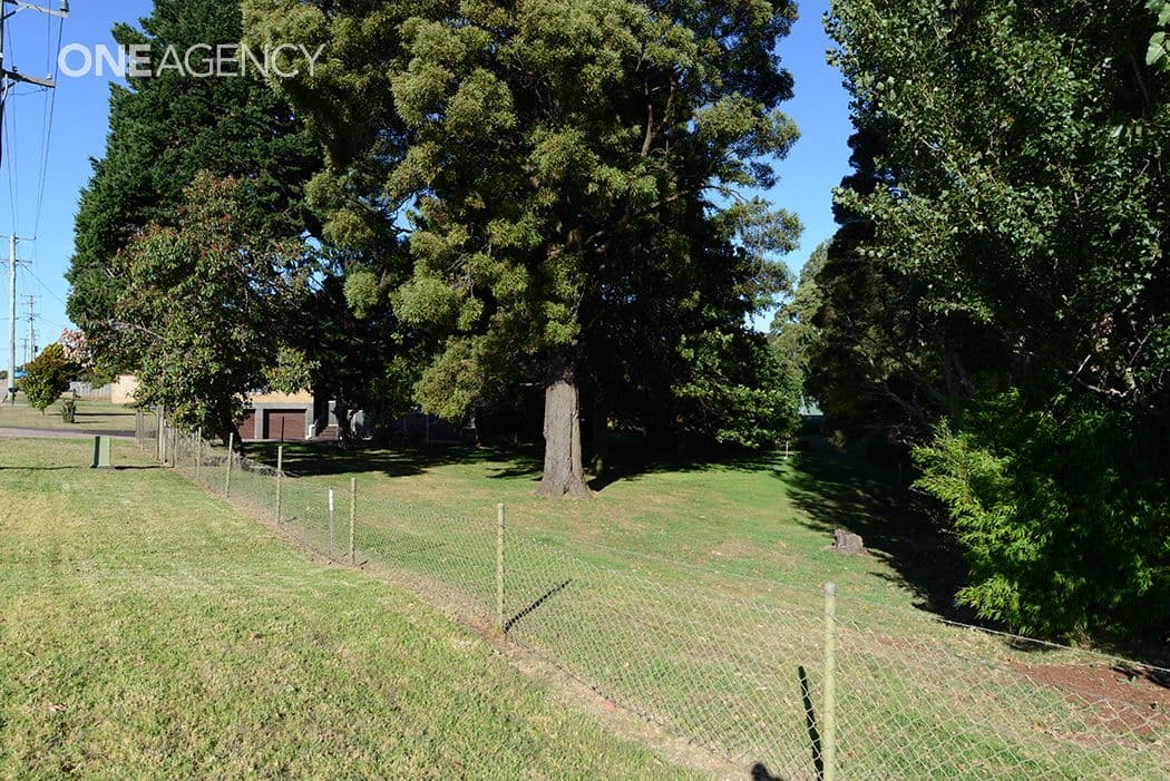 95A West Park Grove, Park Grove, Park Grove - Image 1