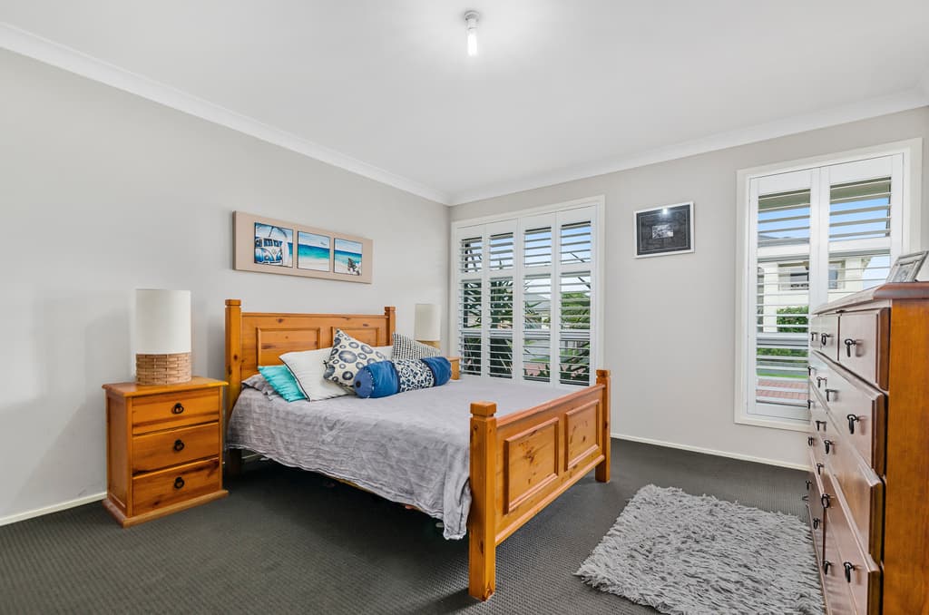 15 Bayview Avenue, Haywards Bay, Haywards Bay - Thumbnail 5