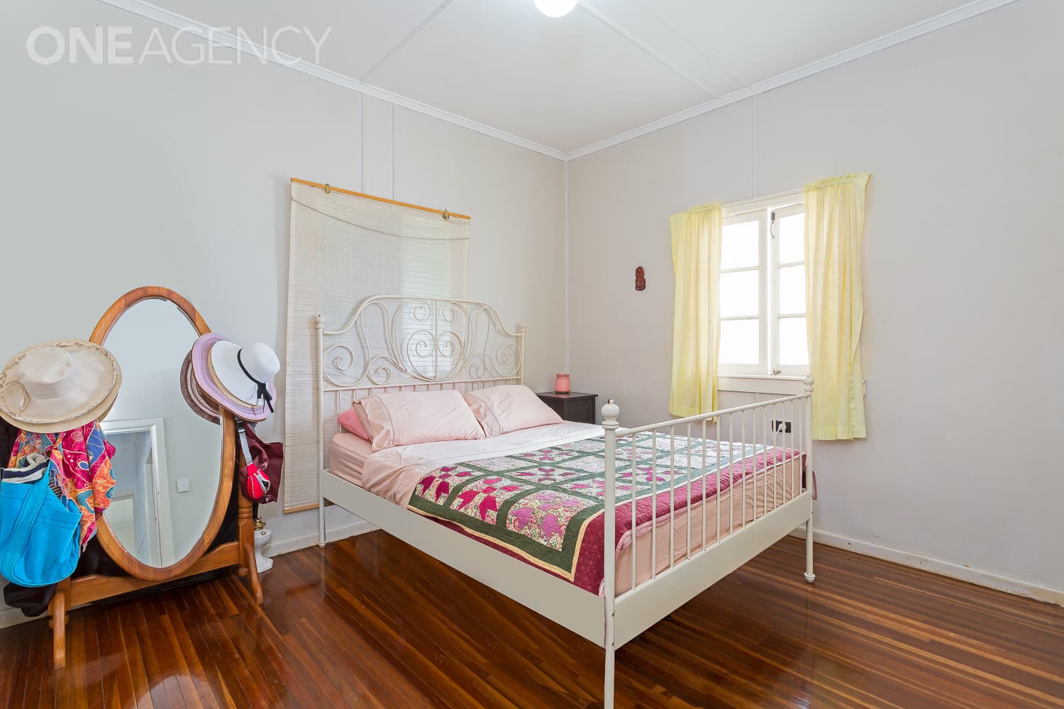 22 Mclennan Street, Woody Point, Woody Point - Thumbnail 7