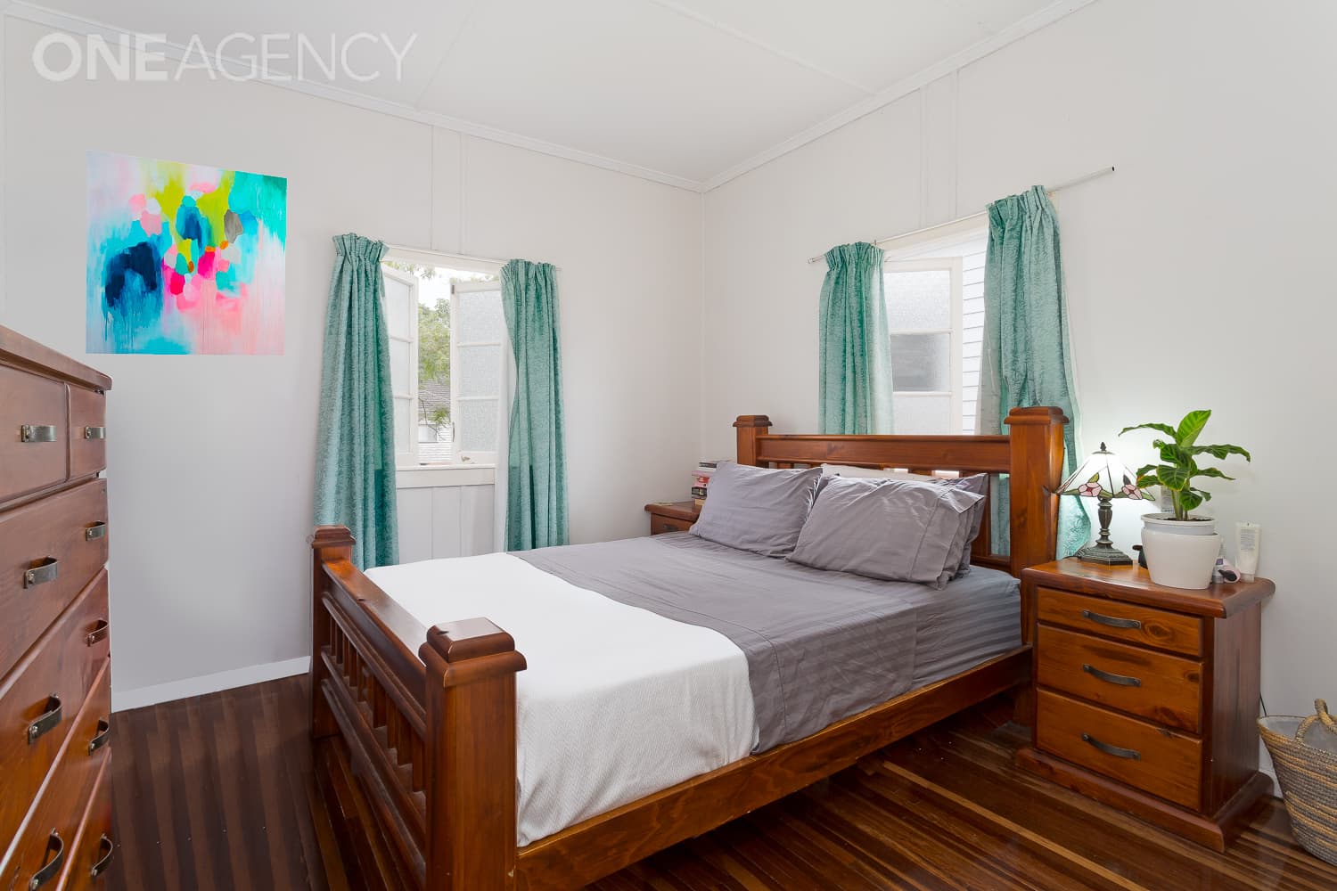 22 Mclennan Street, Woody Point, Woody Point - Thumbnail 6