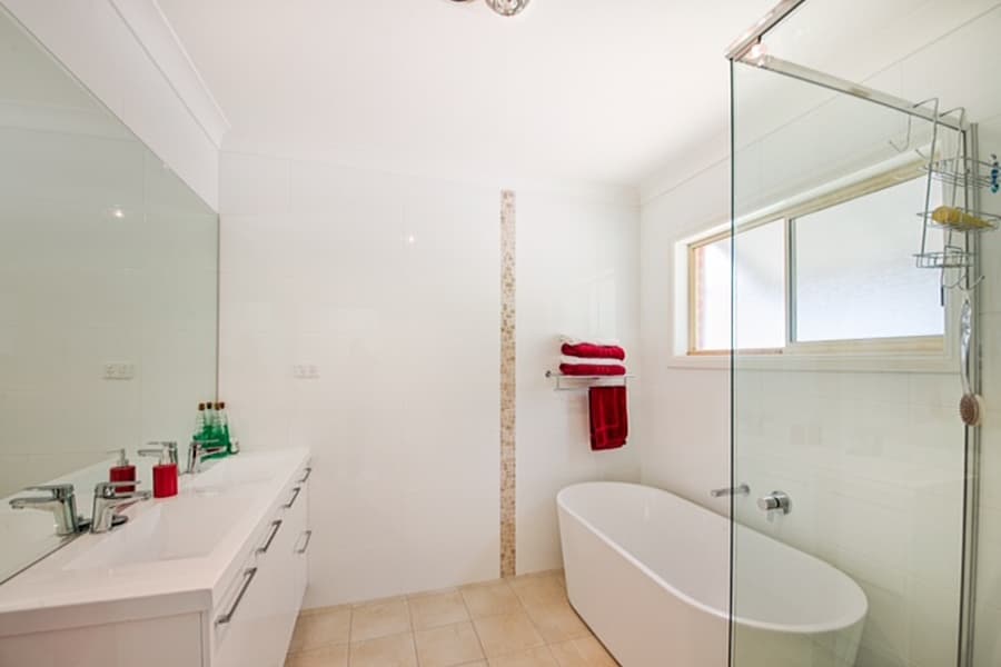2164 Glendonbrook Road, Gresford, Gresford - Thumbnail 3