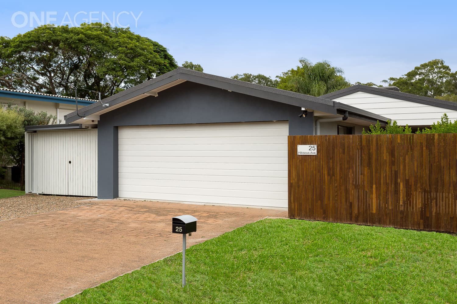 25 Hibiscus Avenue, Redcliffe, Redcliffe - Image 1