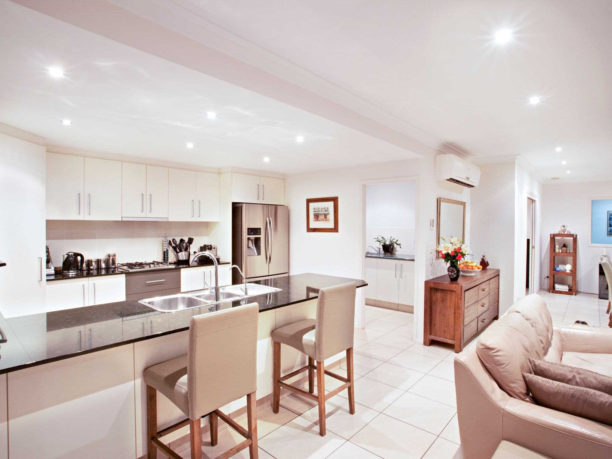 10 Pincally Crescent, Ormeau, Ormeau - Thumbnail 5