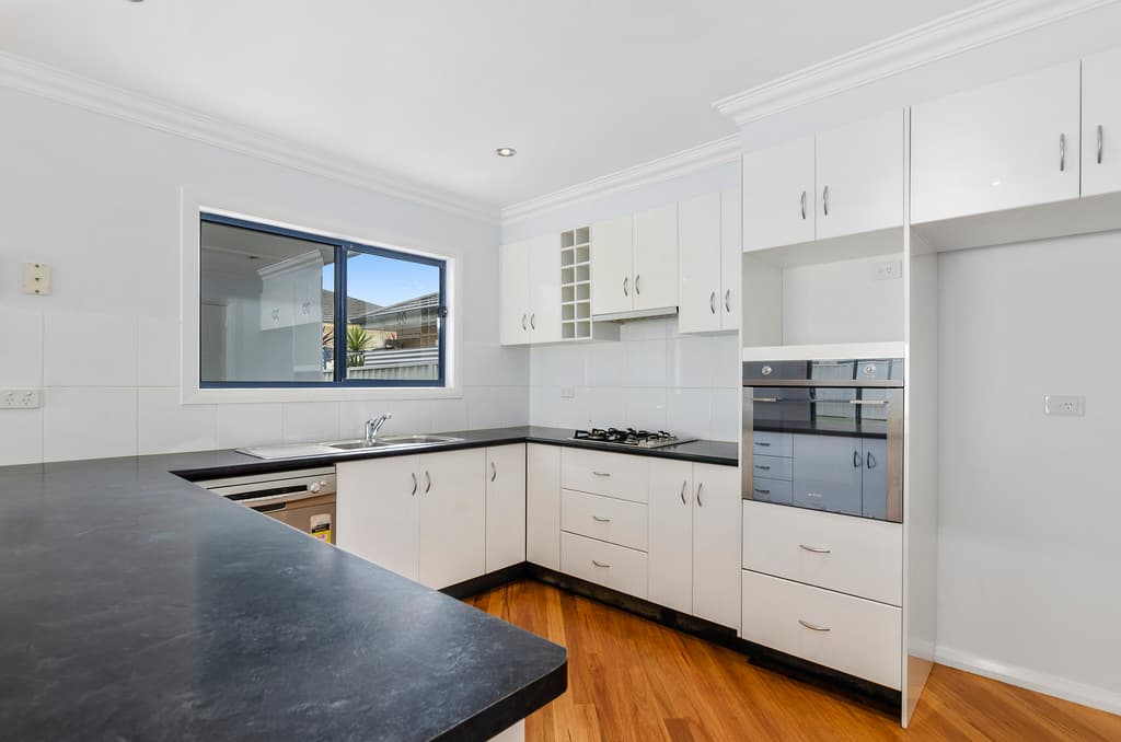 13 Hicks Terrace, Shell Cove, Shell Cove - Thumbnail 3