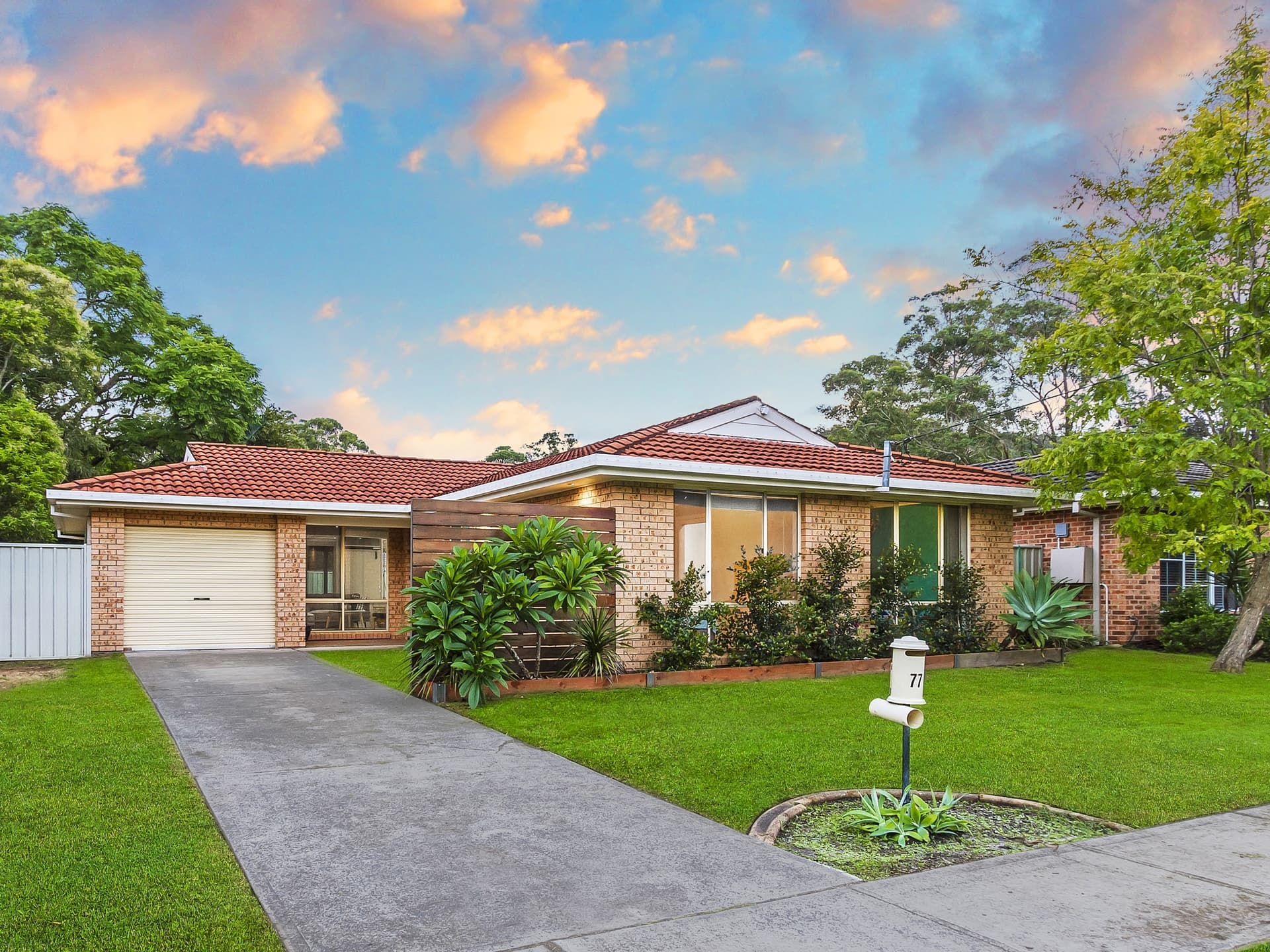 77 Reeves Street, Narara, Narara - Image 1