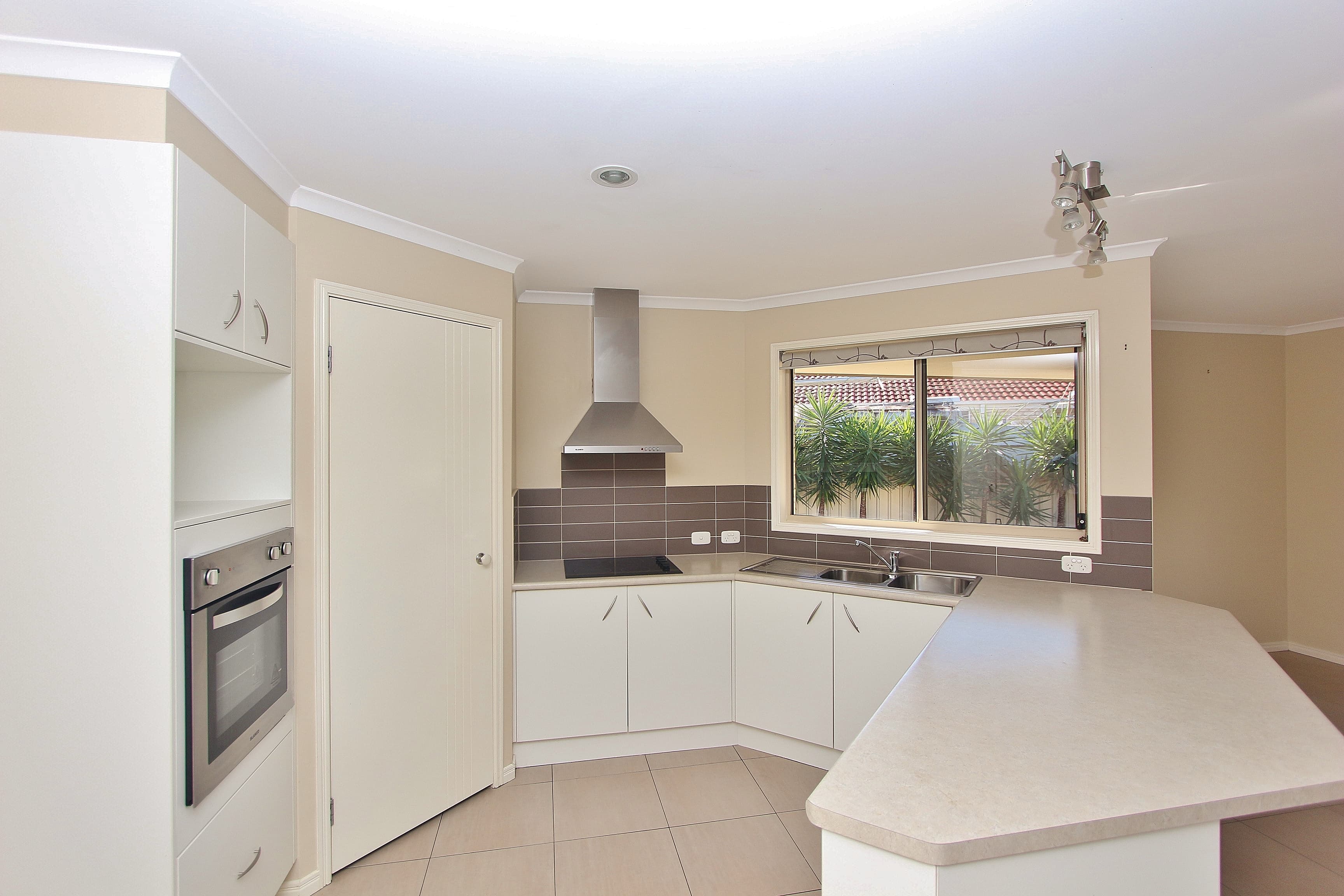 4 Alexander Close, Dunbogan, Dunbogan - Thumbnail 2