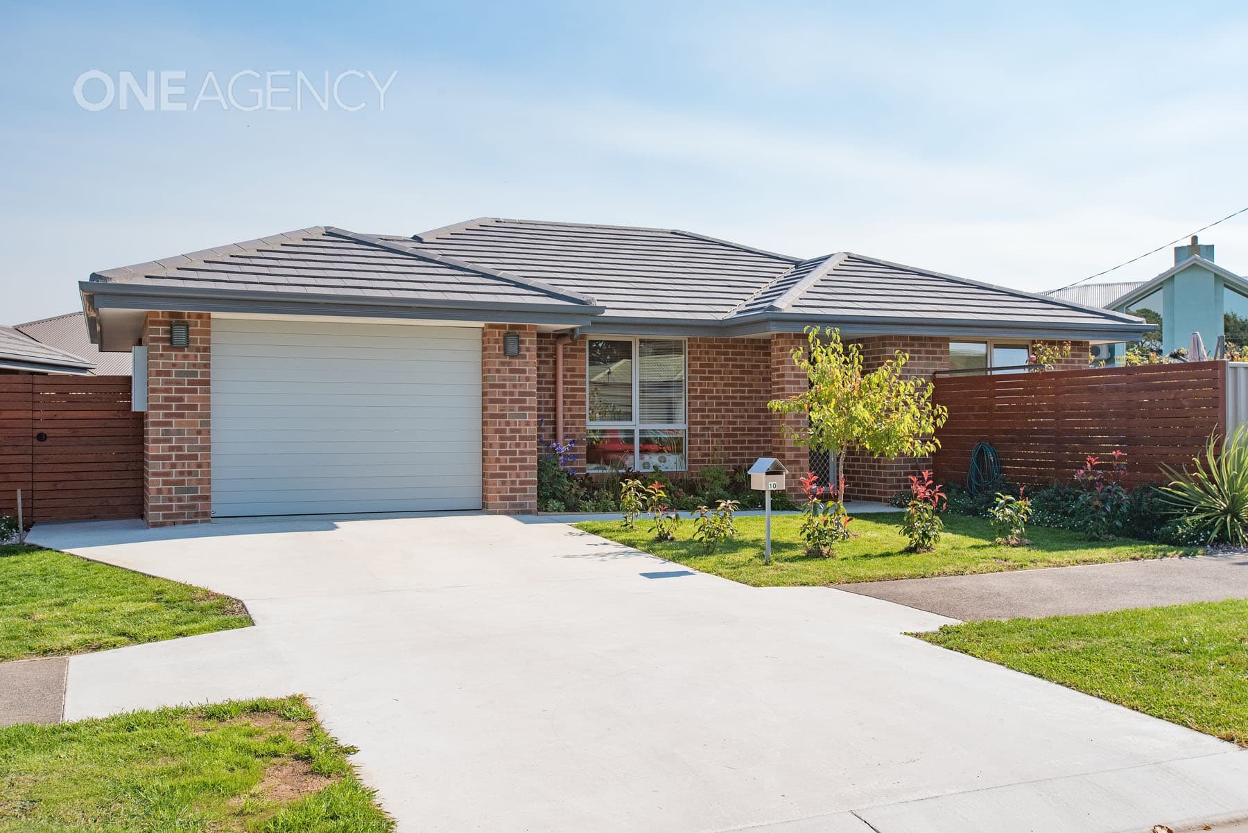 10 Charles Street, Perth, Perth - Image 1