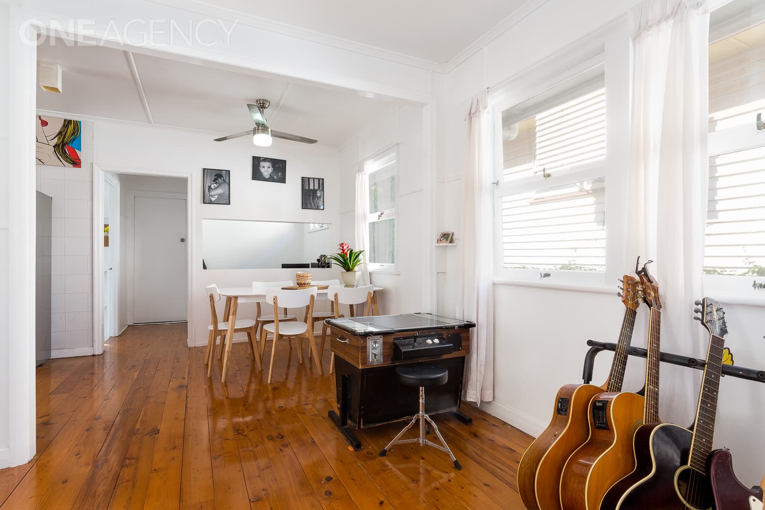 14 Herbert Street, Scarborough, Scarborough - Thumbnail 4