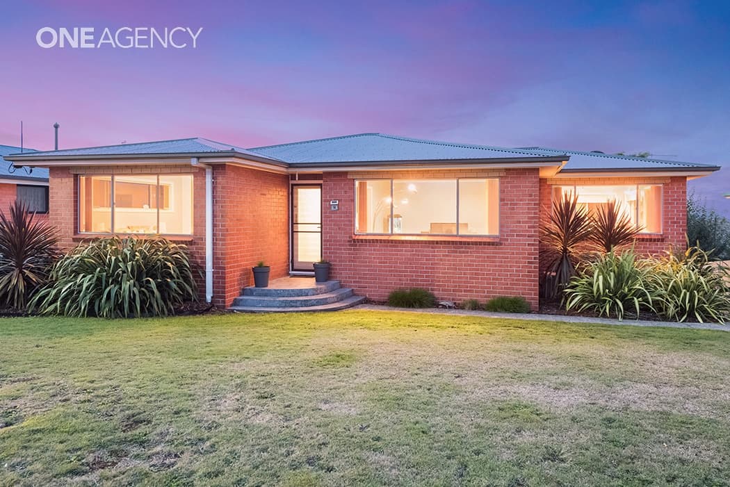 14 Thorne Street, Upper Burnie, Upper Burnie - Thumbnail 3