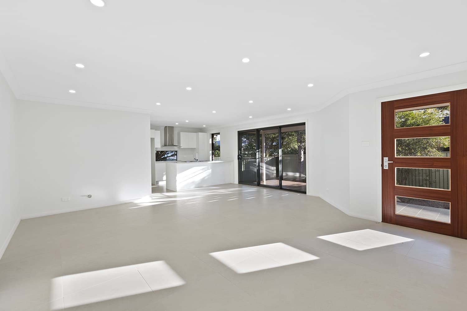 2/25A Warner Avenue, Wyong, Wyong - Thumbnail 4