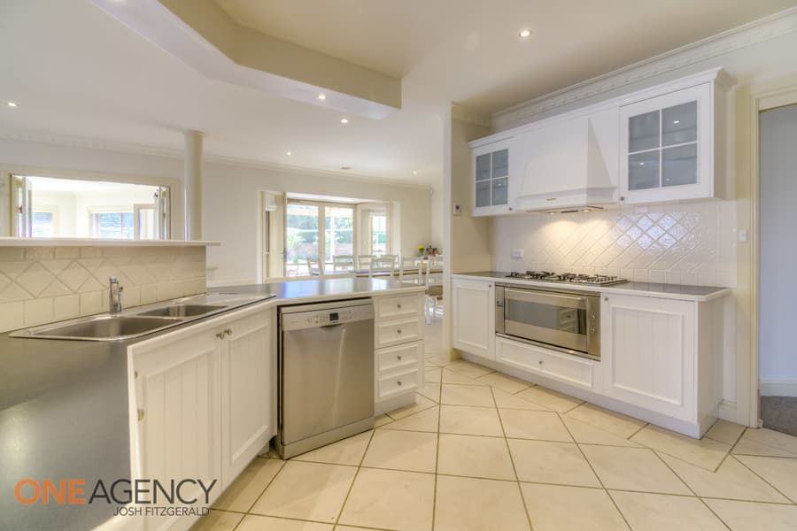 8 Gilroy Place, Orange, Orange - Thumbnail 3