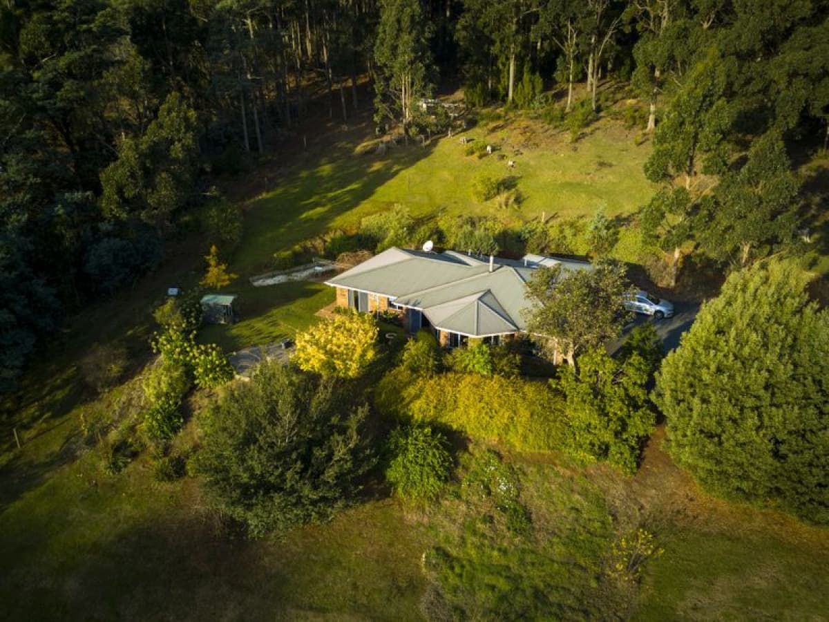 609 Ironcliffe Road, Penguin, Penguin - Image 1