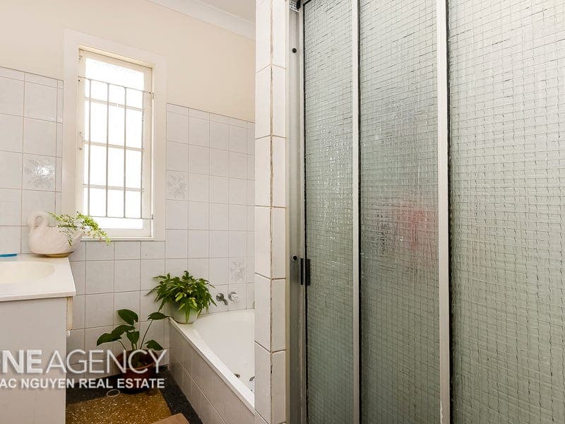 304 Henson Road, Salisbury, Salisbury - Thumbnail 5