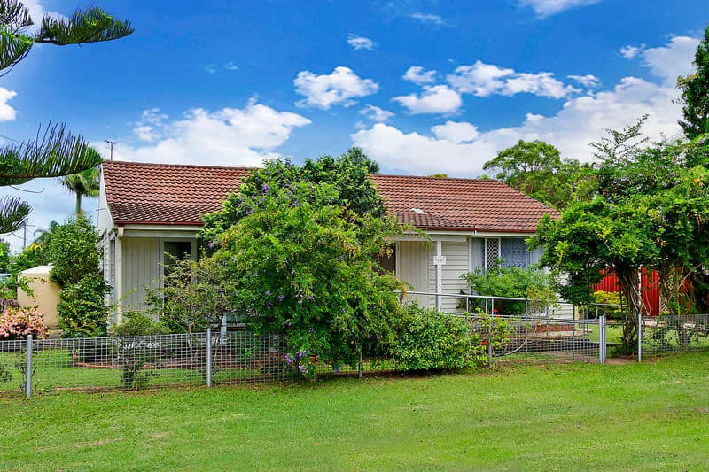 1 Conden Place, Canton Beach, Canton Beach - Image 1
