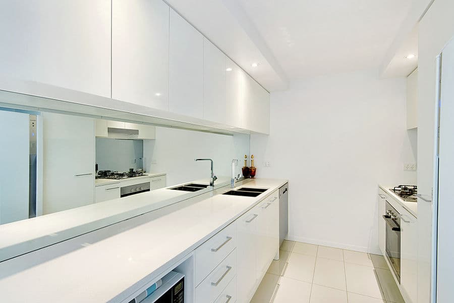 606/20 Labrador Street, Labrador - Thumbnail 2