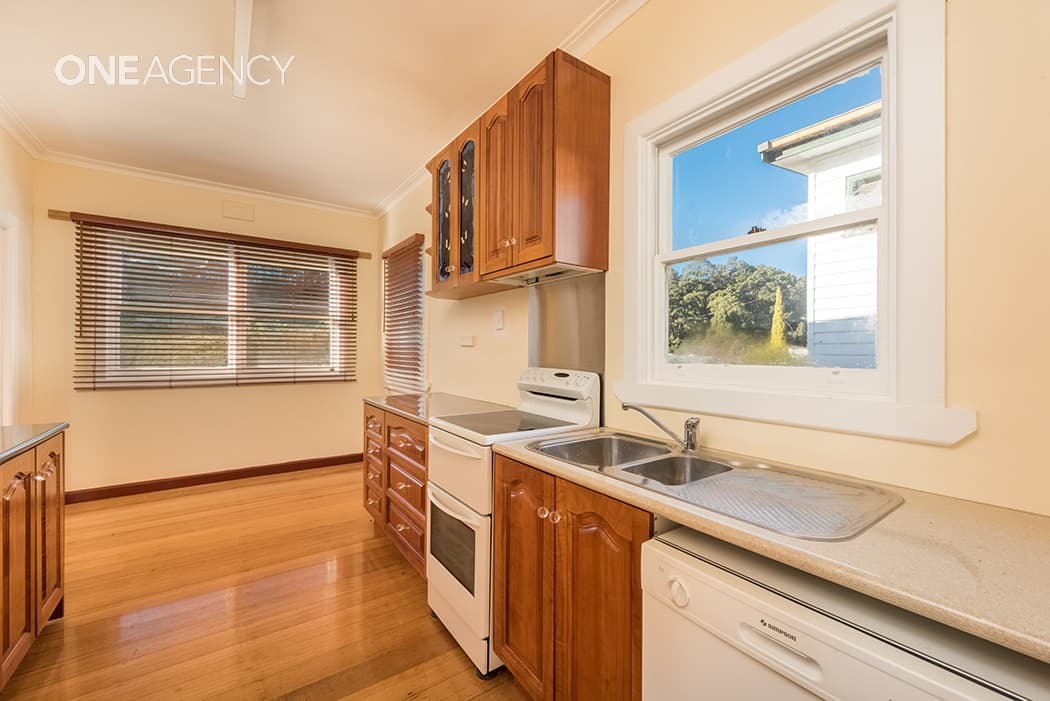 24 Swanston Street, Brooklyn, Brooklyn - Image 1
