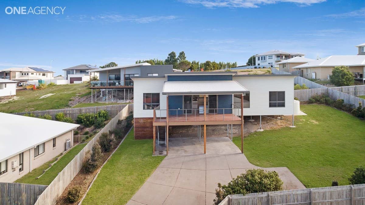 7 Parame Court, Nikenbah, Nikenbah - Image 1
