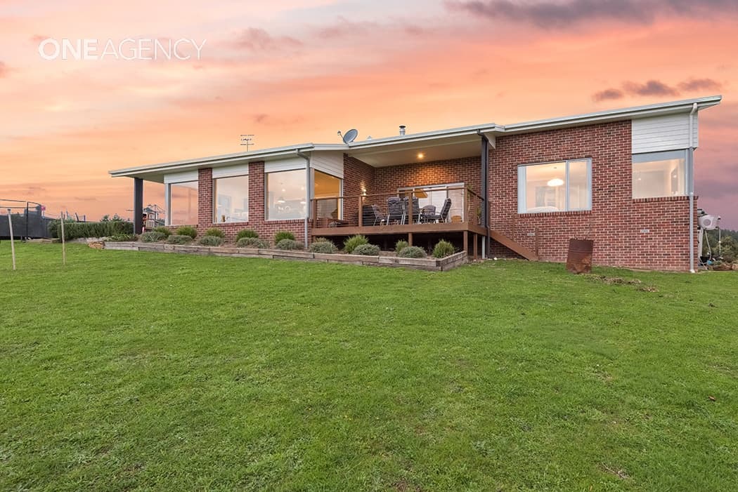 154 Lennah Drive, Wynyard, Wynyard - Thumbnail 2