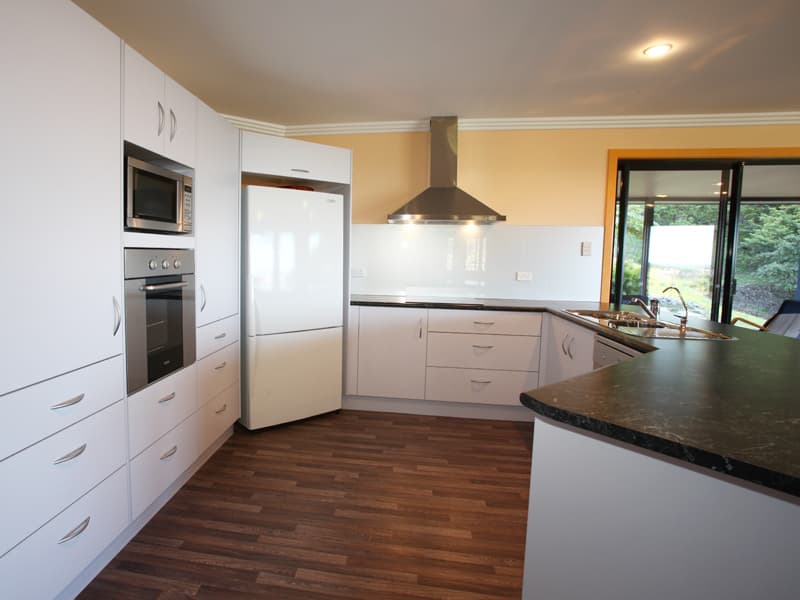 13 Remembrance Close, Coffs Harbour, Coffs Harbour - Thumbnail 5