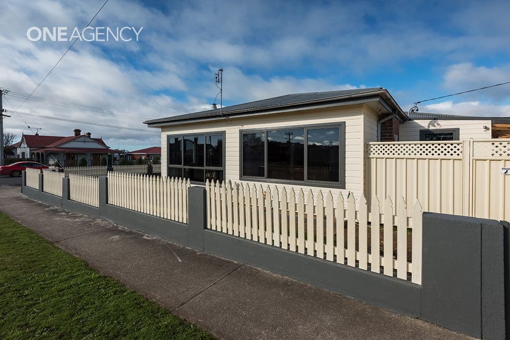 46 Saunders Street, Wynyard, Wynyard - Image 1
