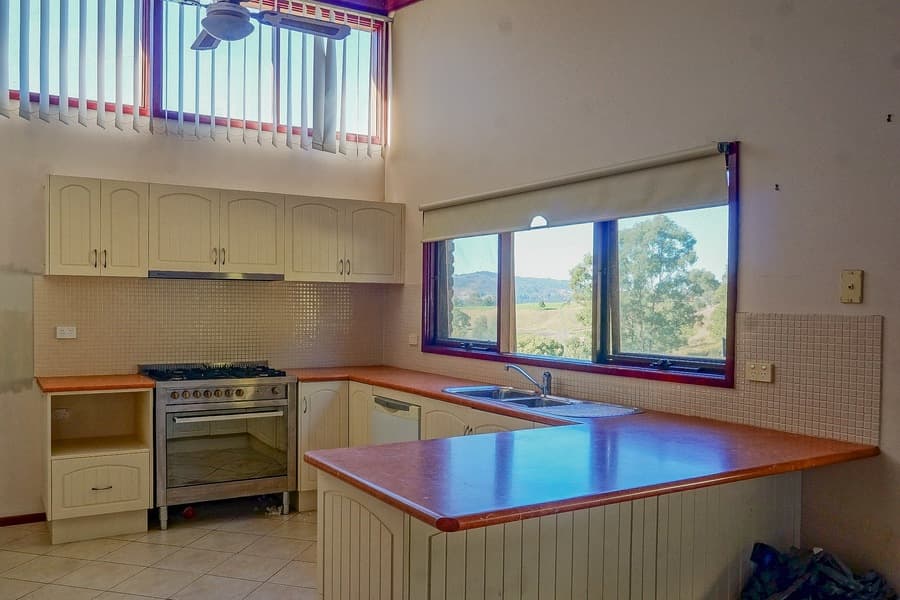 82 Clements Road, East Gresford, East Gresford - Thumbnail 7