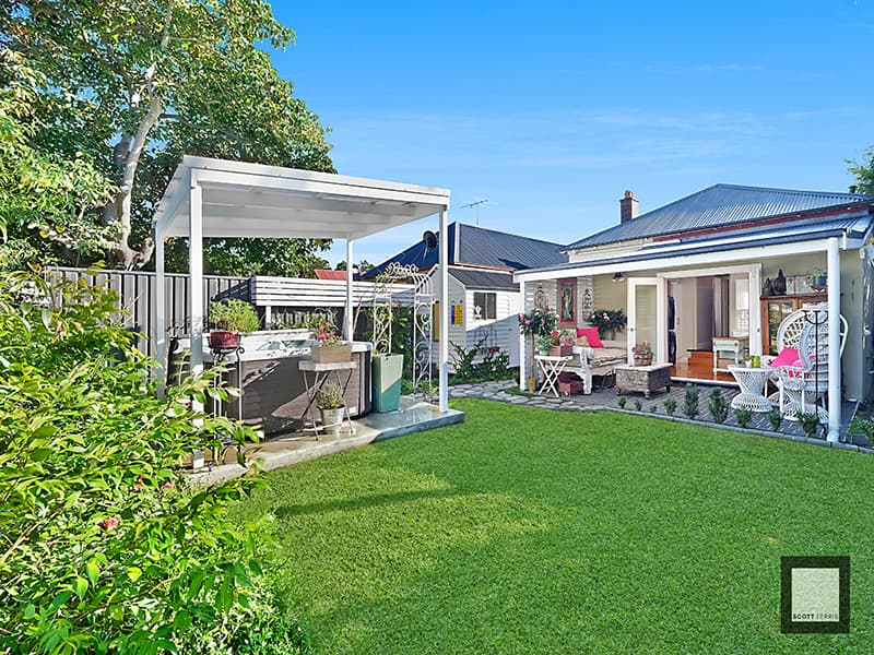 17 Macquarie Street, Mayfield, Mayfield - Thumbnail 3