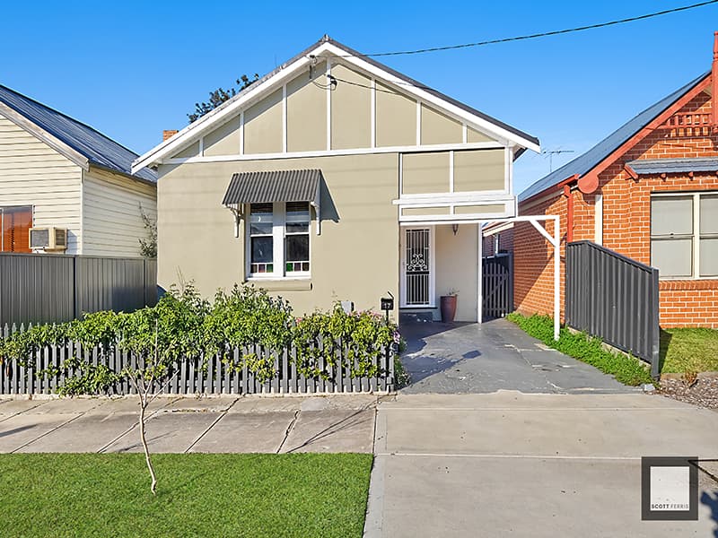 17 Macquarie Street, Mayfield, Mayfield - Image 1