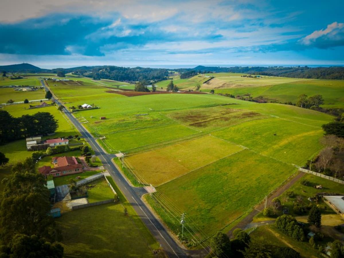 545 Stowport Road, Stowport, Stowport - Thumbnail 2