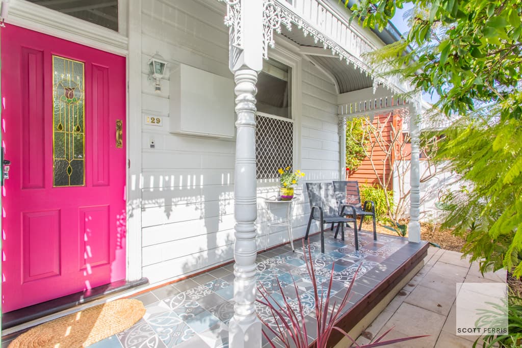 129 Lindsay Street, Hamilton, Hamilton - Image 1