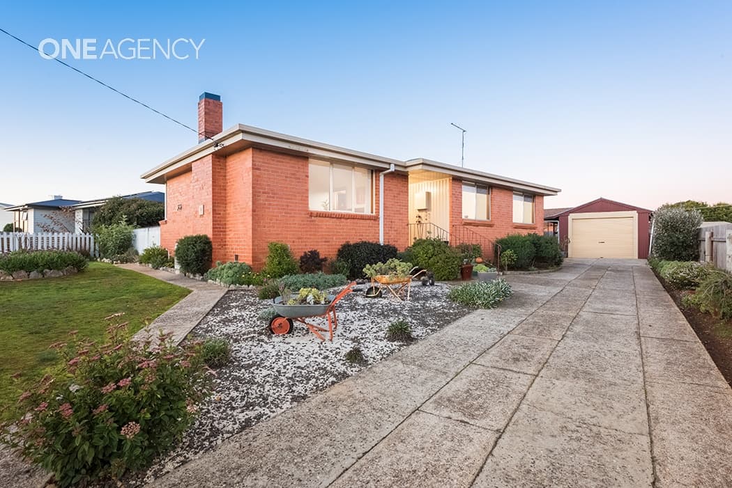 7 Whittle Street, Penguin, Penguin - Image 1