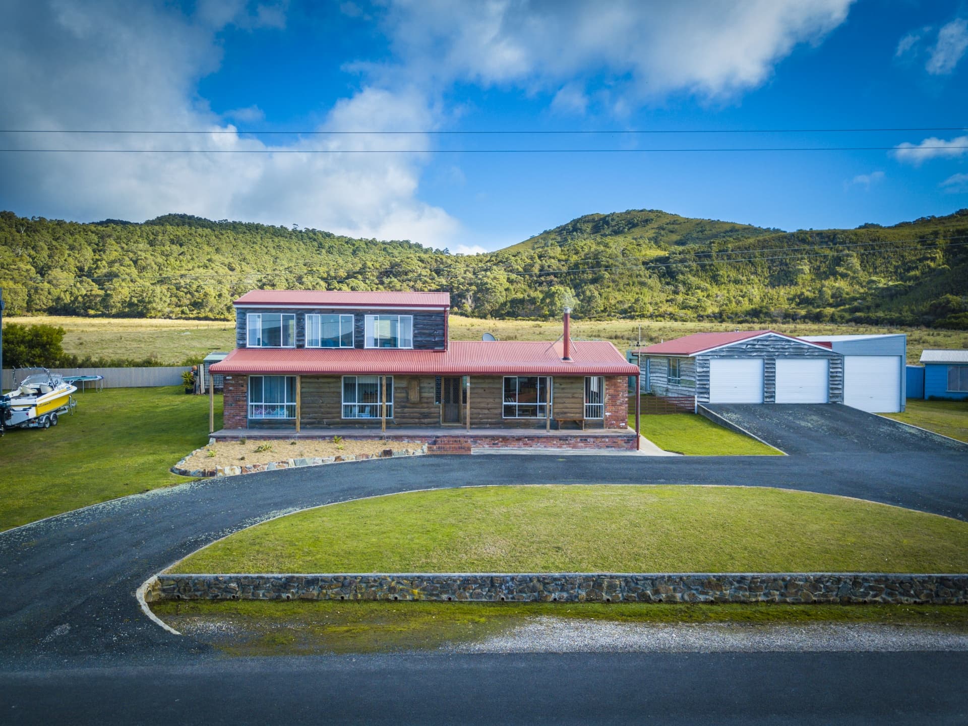 120 Irby Boulevard, Sisters Beach, Sisters Beach - Thumbnail 2