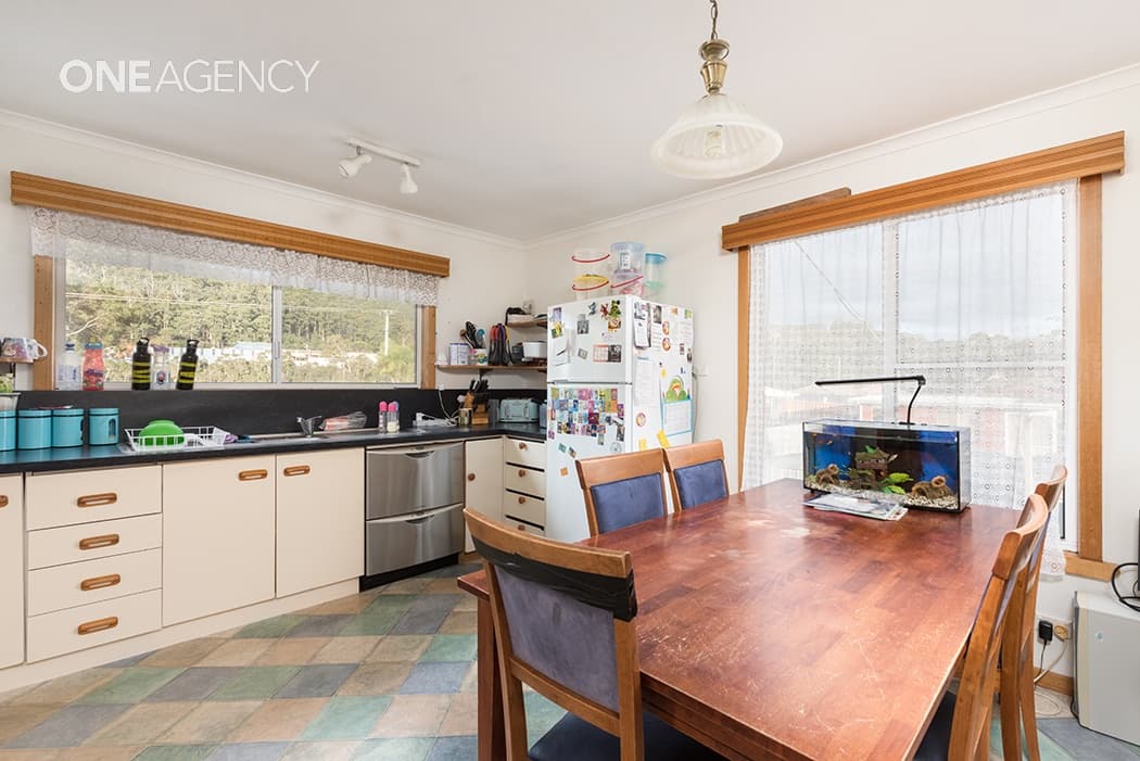 2A Simpson Street, Somerset, Somerset - Thumbnail 4