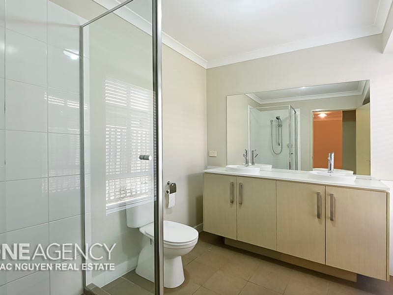 215 Alawoona Street, Redbank Plains, Redbank Plains - Thumbnail 8