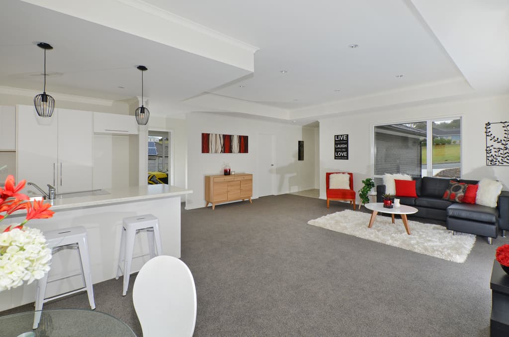 4 Muirfield Rise, Kamo, Kamo - Thumbnail 2