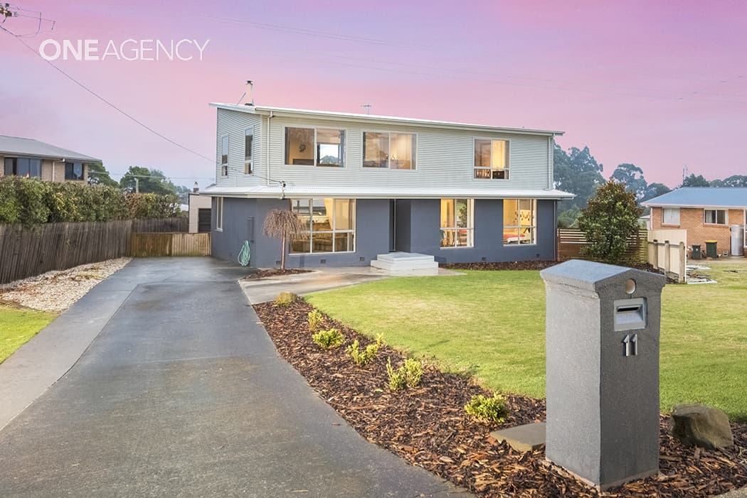 11 Recreation Drive, Penguin, Penguin - Image 1