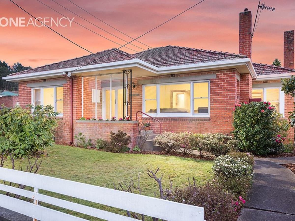 6 Durham Road, Cooee, Cooee - Image 1