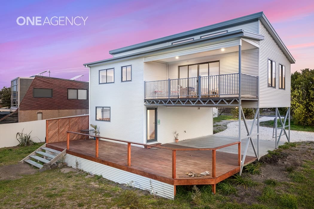 26 Esplanade, Somerset, Somerset - Image 1