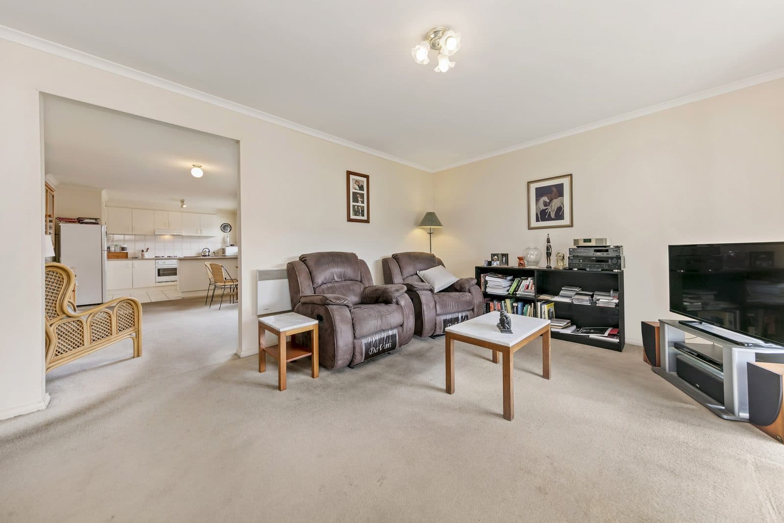 8 Parry Court, Mornington, Mornington - Thumbnail 4