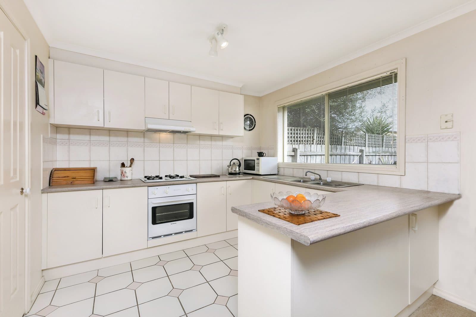 8 Parry Court, Mornington, Mornington - Thumbnail 7