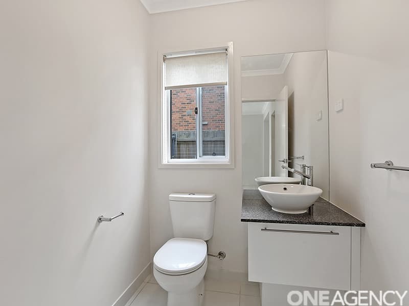 36 Warralily Blvd, Armstrong Creek, Armstrong Creek - Thumbnail 8