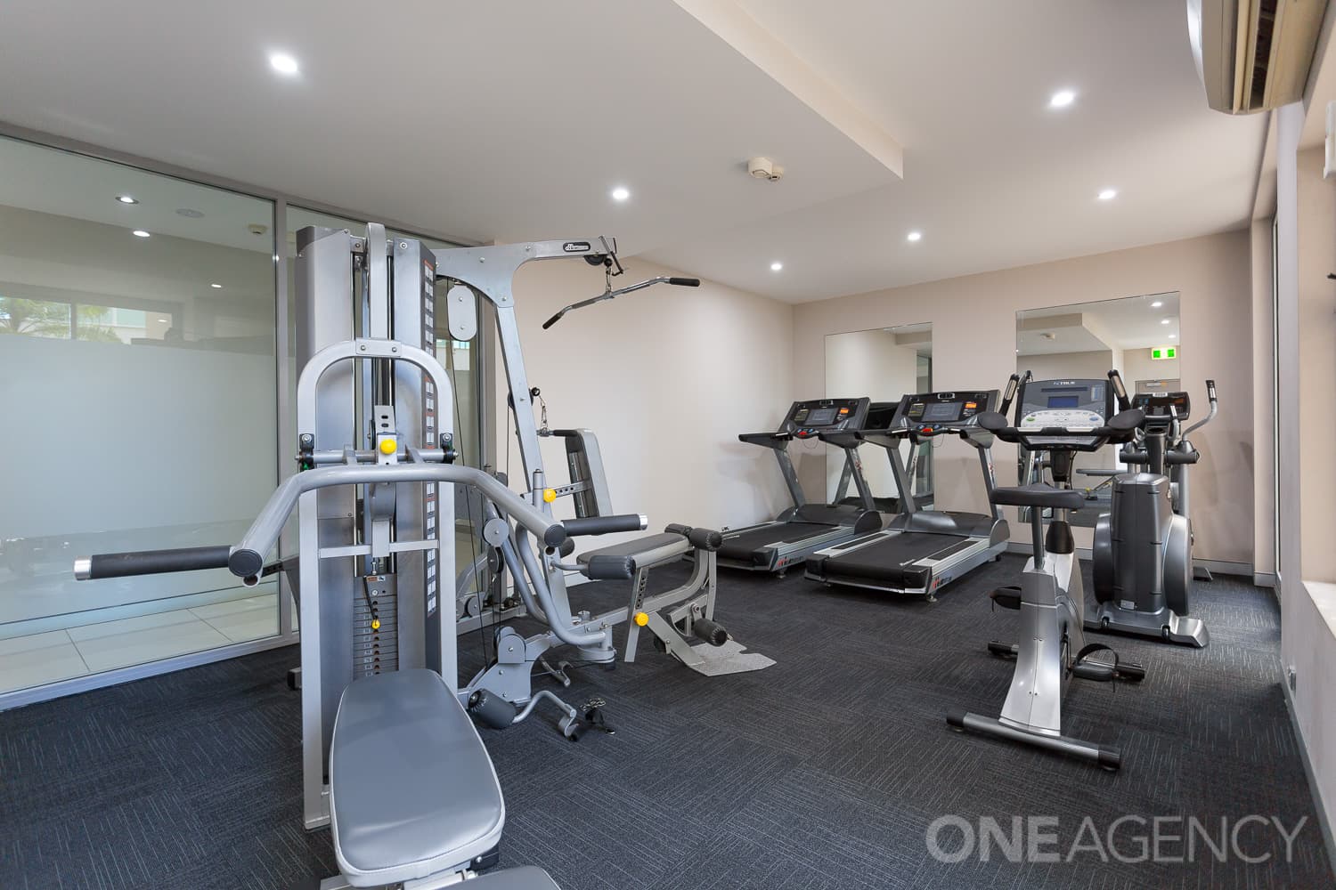 10/83 Marine Parade, Redcliffe, Redcliffe - Thumbnail 8