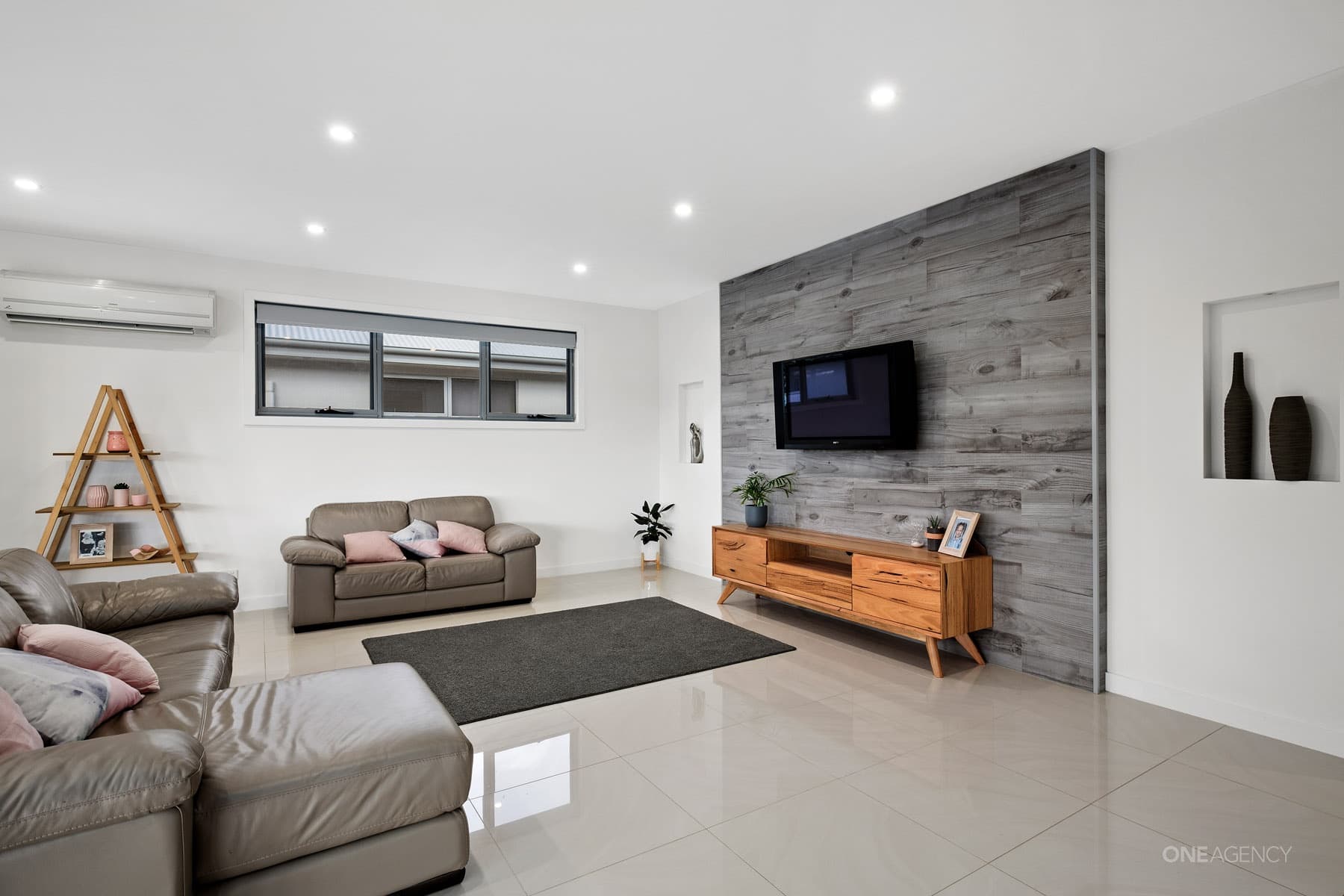 5 Gordon Place, Prospect Vale, Prospect Vale - Thumbnail 5