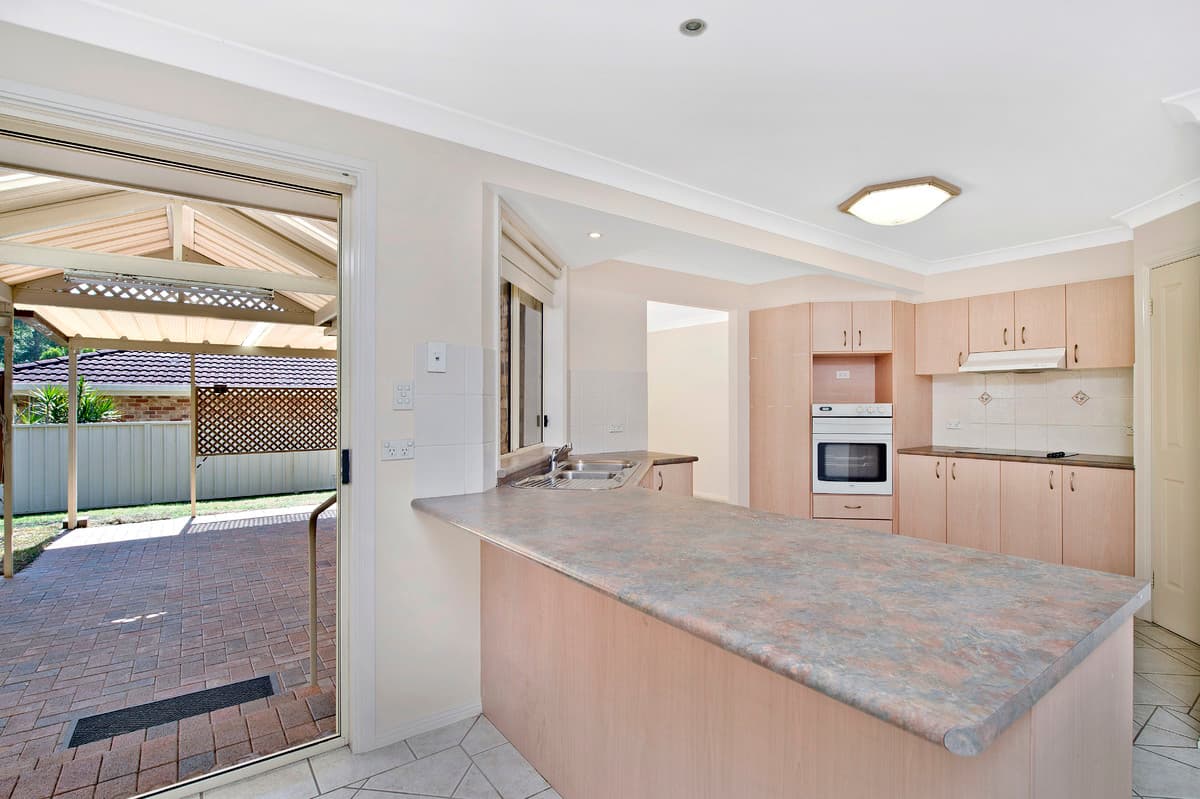 34 Casuarina Drive, Lakewood, Lakewood - Thumbnail 4