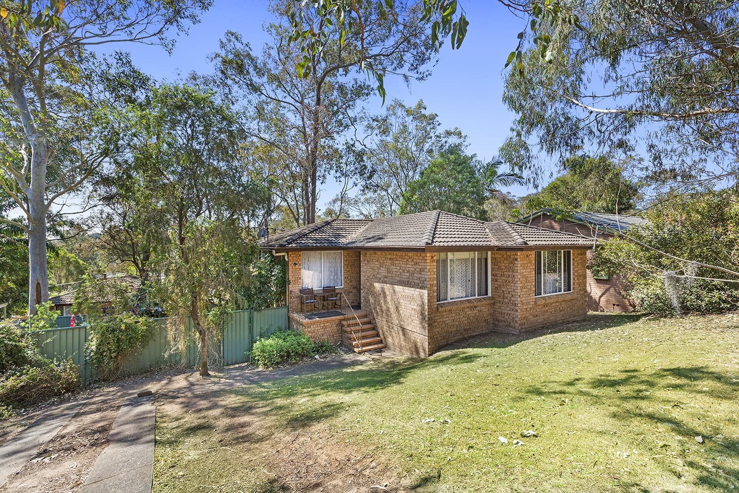83 Casey Drive, Watanobbi, Watanobbi - Thumbnail 2