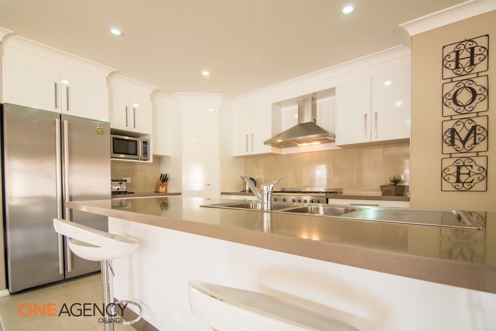 19 Mulhall Place, Orange, Orange - Image 1
