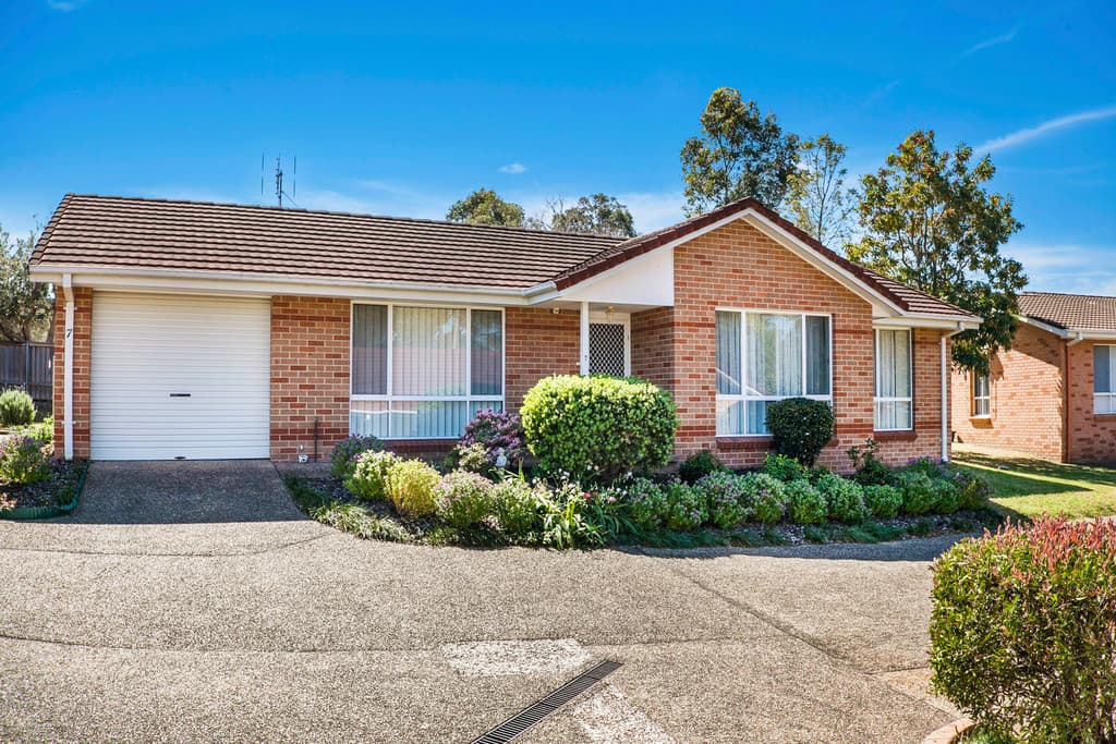 7/47 Brinawarr Street, Bomaderry, Bomaderry - Image 1